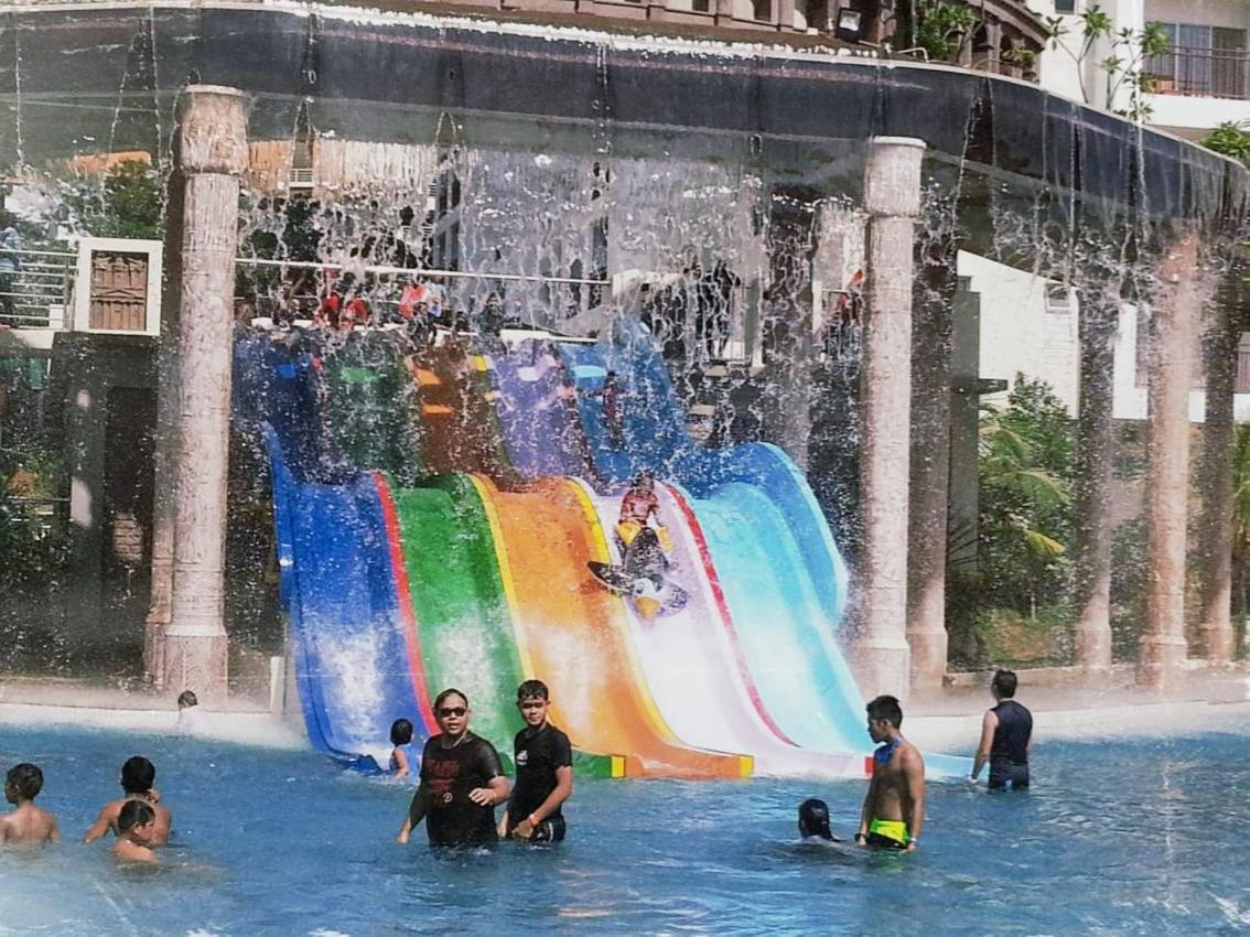 Melaka Top Largest Waterpark Resort - By Youbnb Homestay Melaka ภายนอก รูปภาพ