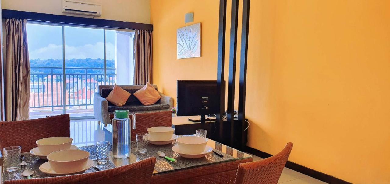 Melaka Top Largest Waterpark Resort - By Youbnb Homestay Melaka ภายนอก รูปภาพ