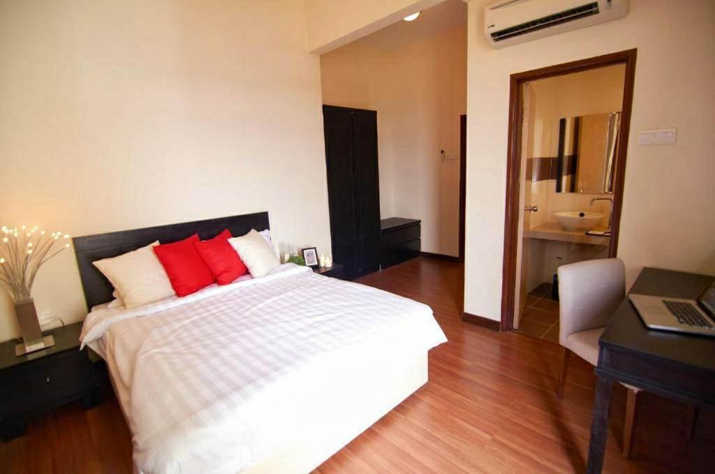 Melaka Top Largest Waterpark Resort - By Youbnb Homestay Melaka ภายนอก รูปภาพ